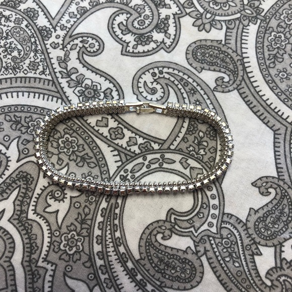 ⬇️ Double row rhinestone bracelet - Picture 3 of 3